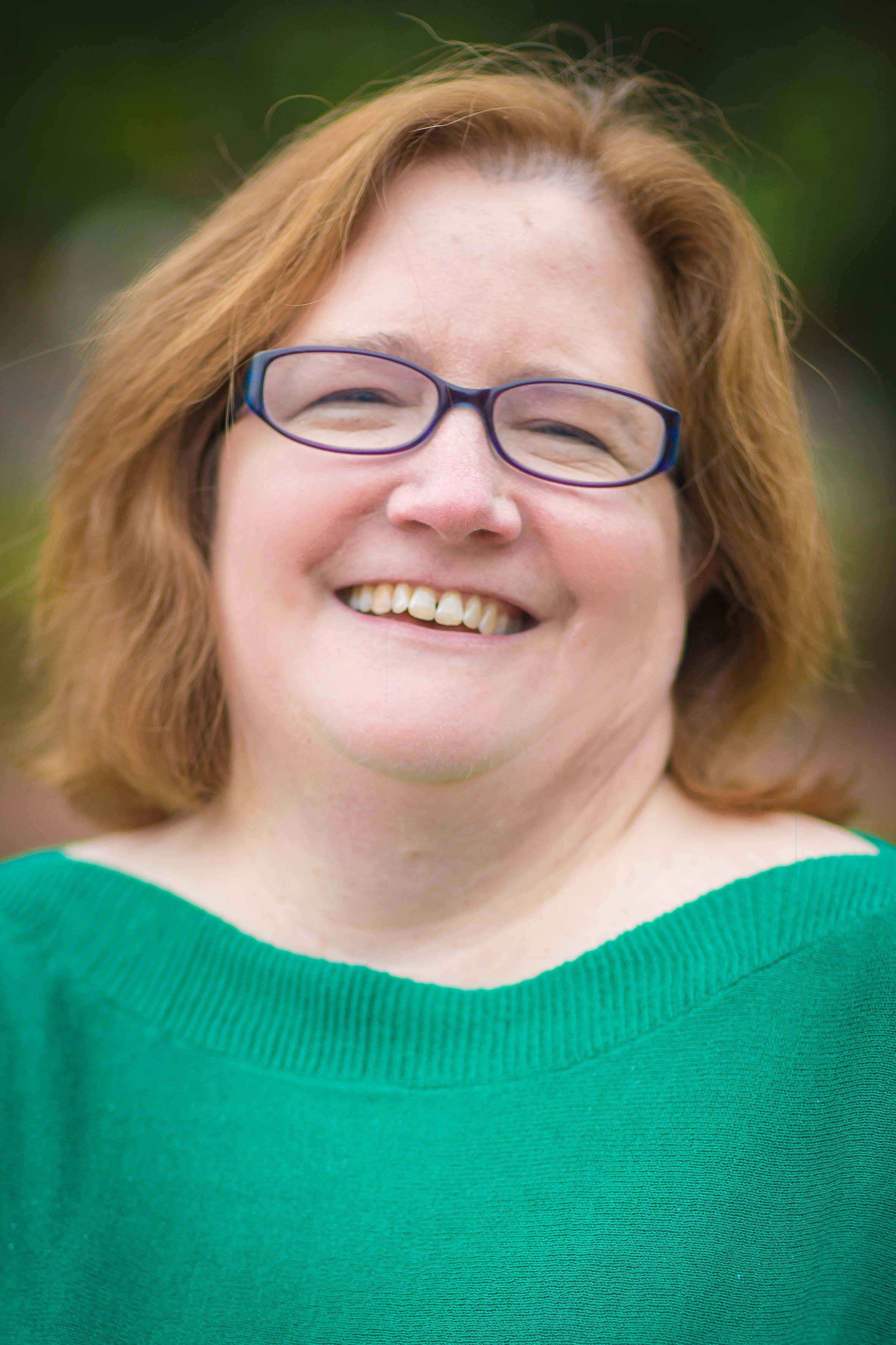 Marilyn Ayres headshot